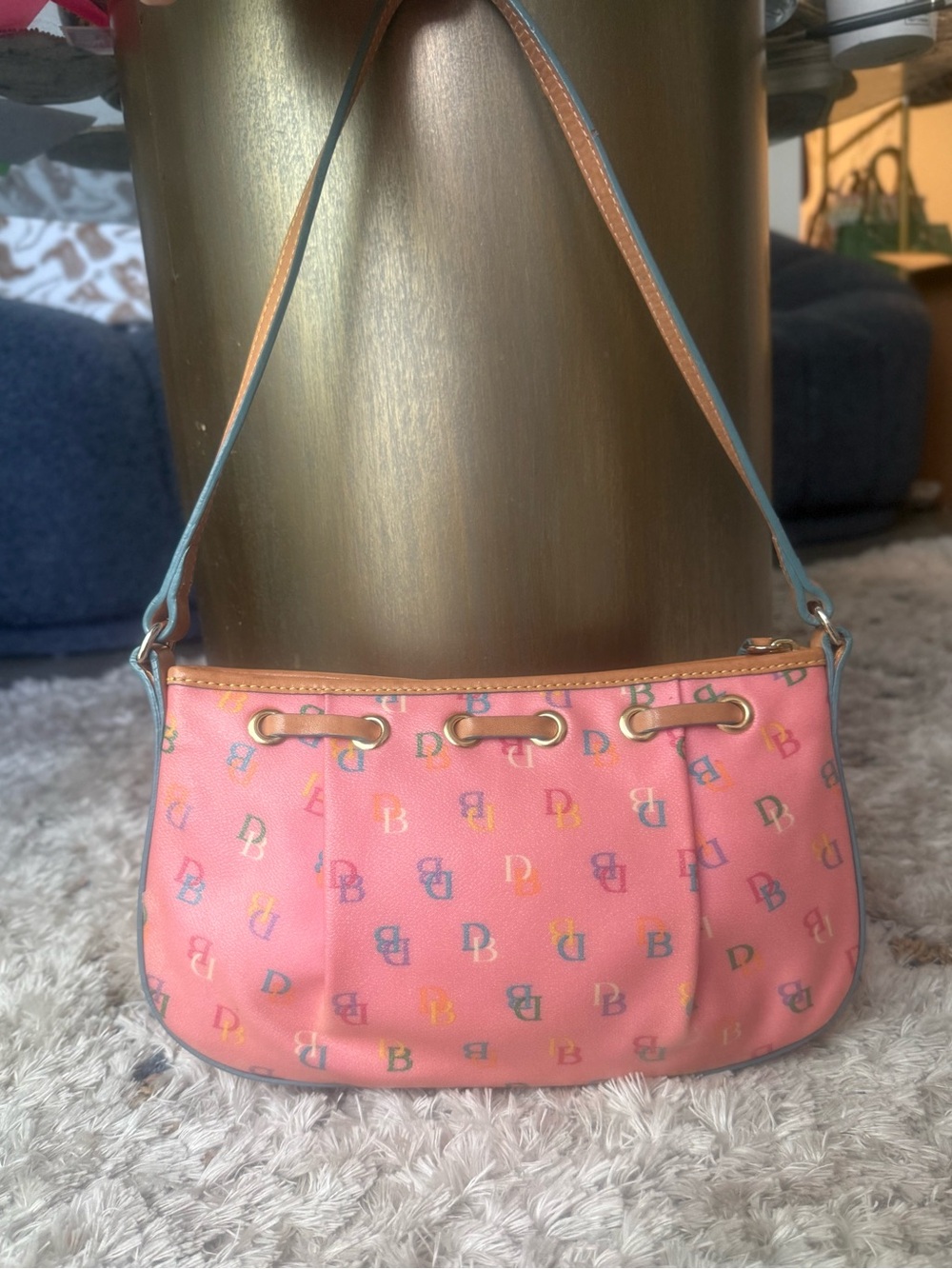 DOONEY & BOURKE VINTAGE Y2K PINK MONOGRAM SHOULDER BAG - Picture 2 of 7